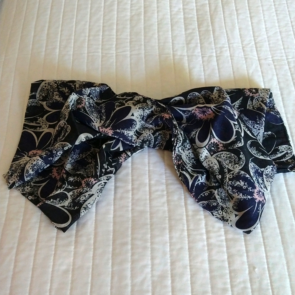 Marc by Marc Jacobs scarf